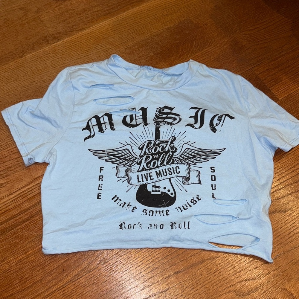 Cute t shirt cropped